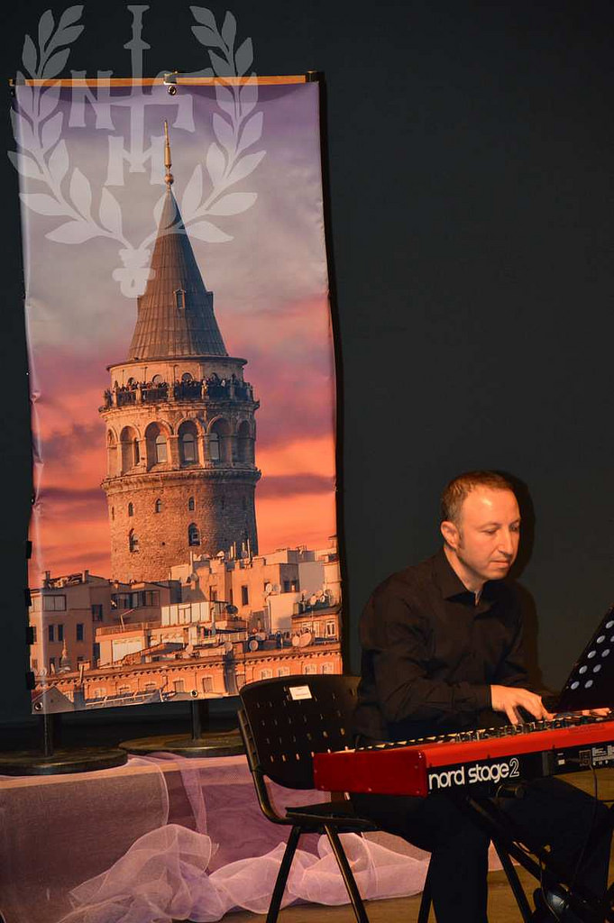 BAU Medeniyetler Sesi Korosu Selanik'te Konser Verdi