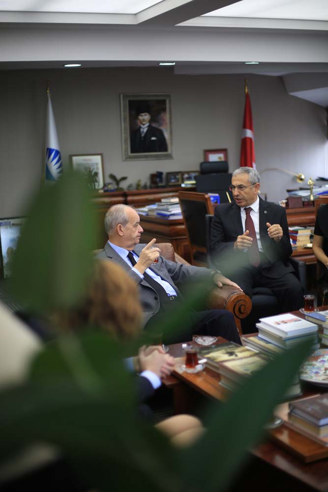 İlker Başbuğ BAU'da Orta Doğu ve Türkiye Konferansı'na Katıldı