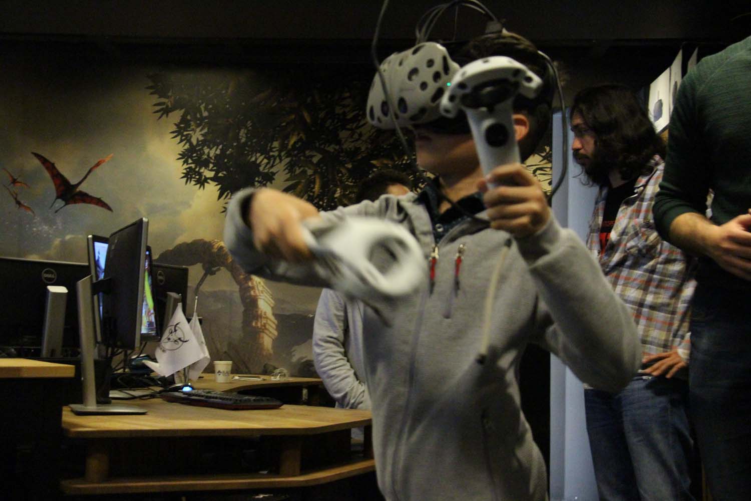 Disleksili Çocuklar VR ile Sanal Gezintiye Çıktı, Graffiti ile Beşiktaş Duvarlarını Renklendirdi