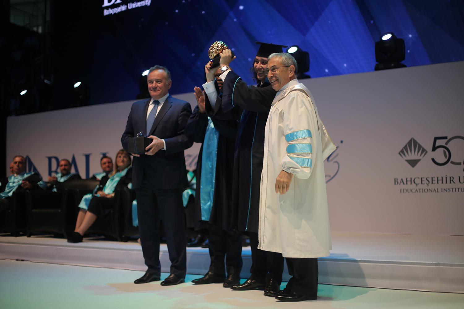 Bahçeşehir Üniversitesi 2017-2018 Mezuniyet Töreni