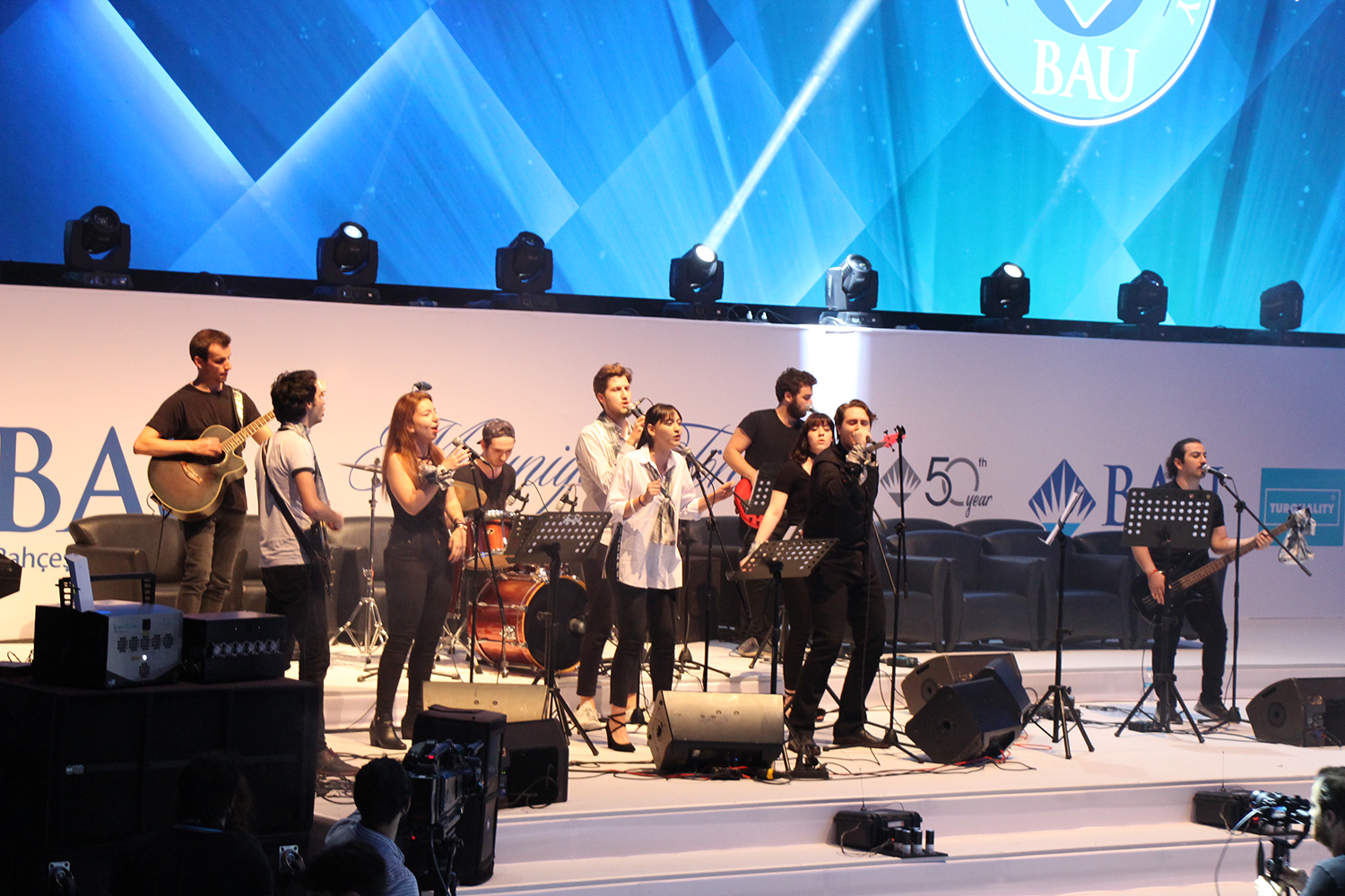 Bahçeşehir Üniversitesi 2017-2018 Mezuniyet Töreni