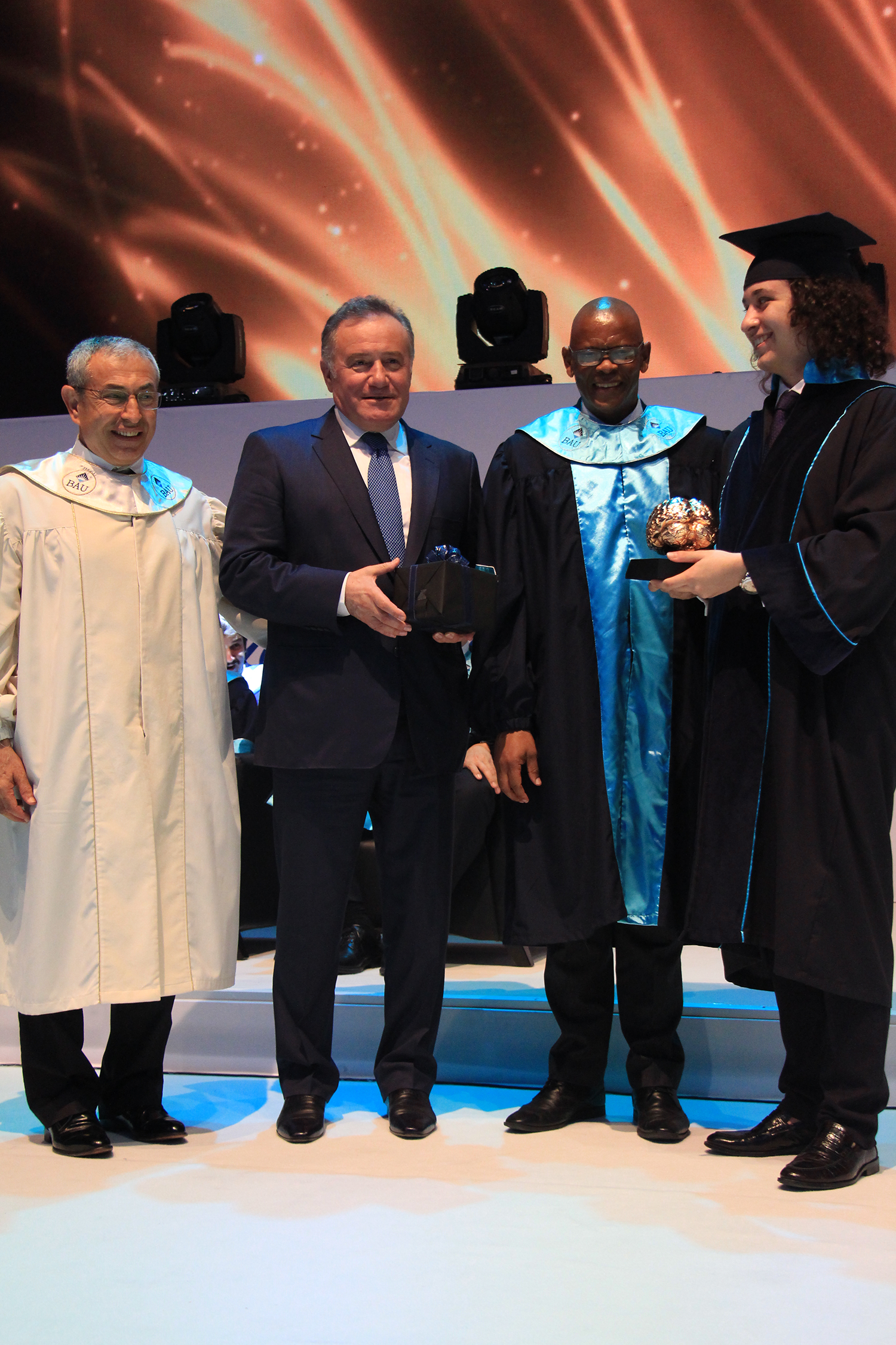 Bahçeşehir Üniversitesi 2017-2018 Mezuniyet Töreni