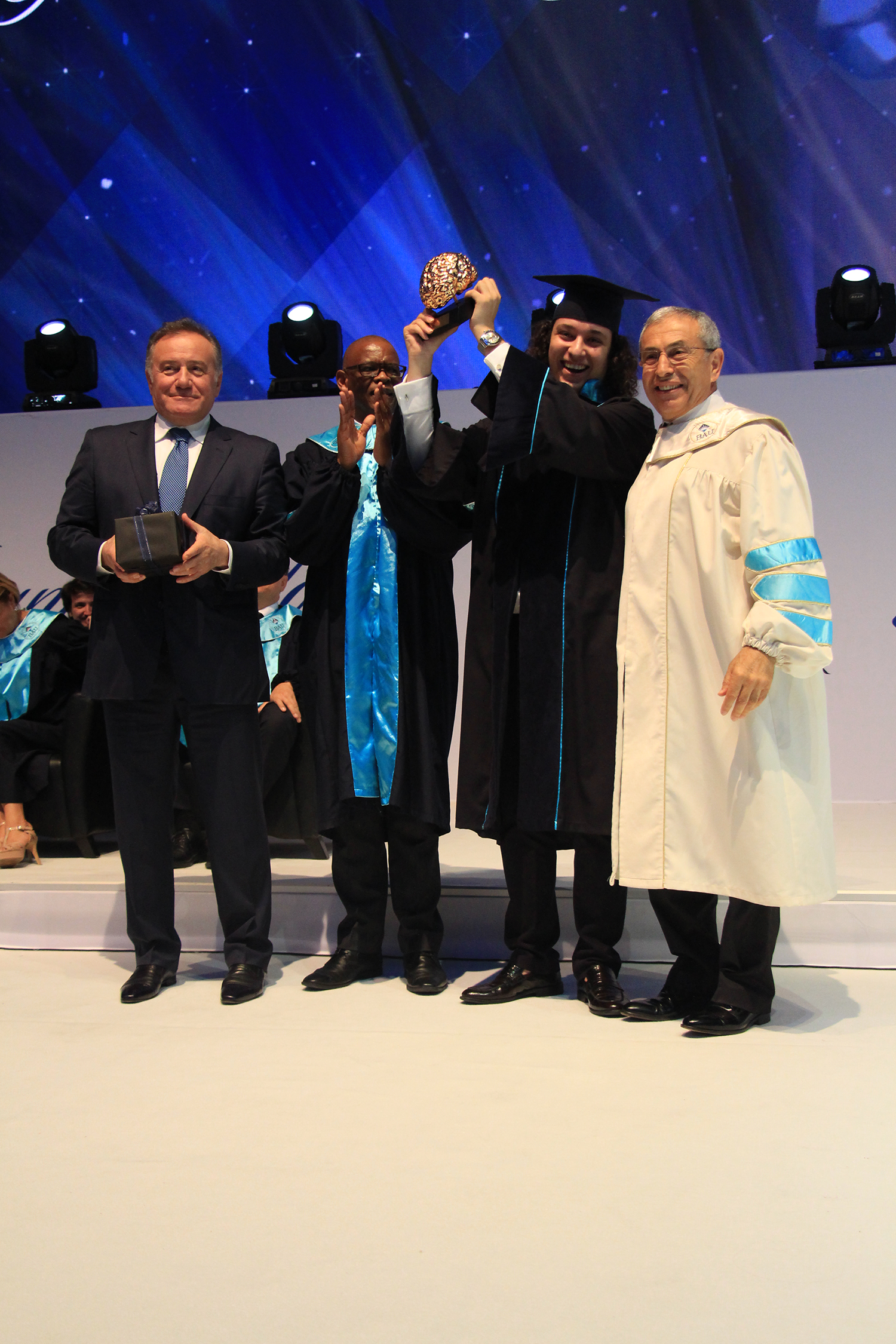 Bahçeşehir Üniversitesi 2017-2018 Mezuniyet Töreni