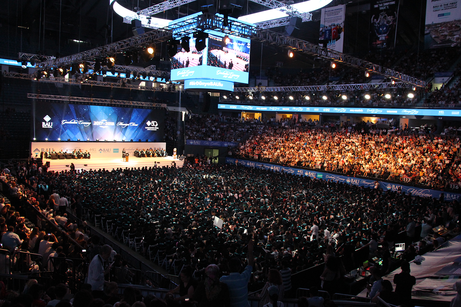 Bahçeşehir Üniversitesi 2017-2018 Mezuniyet Töreni