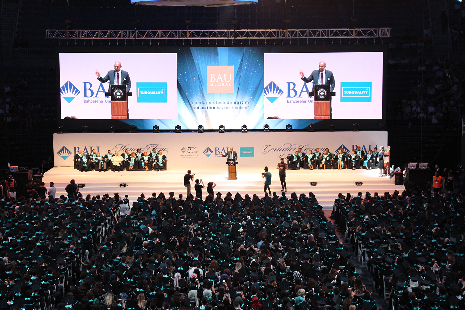 Bahçeşehir Üniversitesi 2017-2018 Mezuniyet Töreni