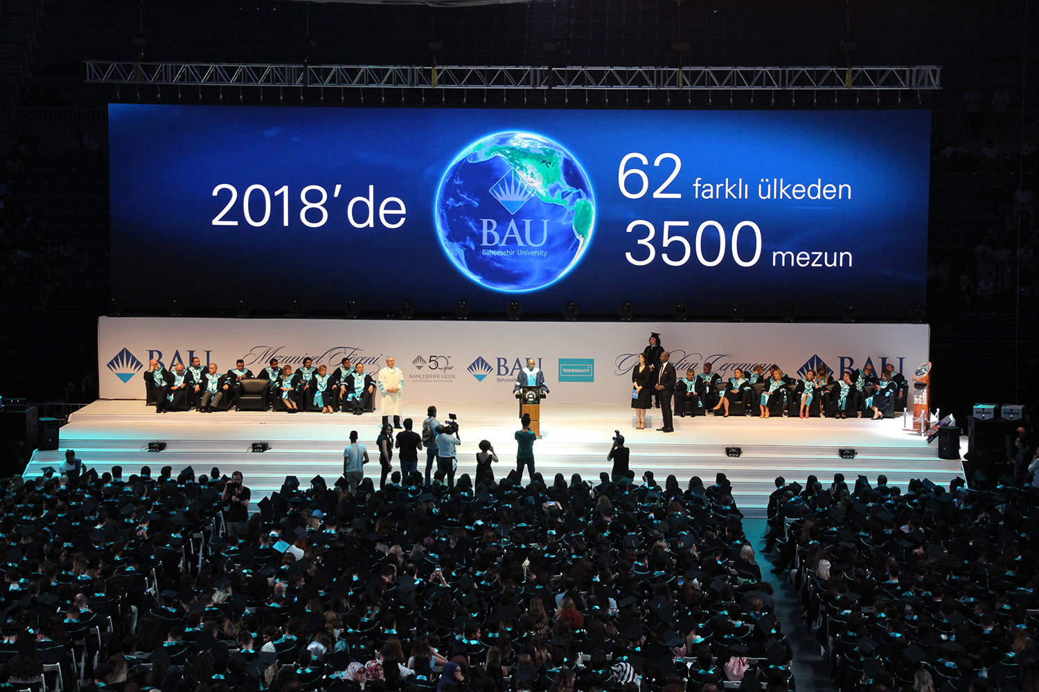 Bahçeşehir Üniversitesi 2017-2018 Mezuniyet Töreni