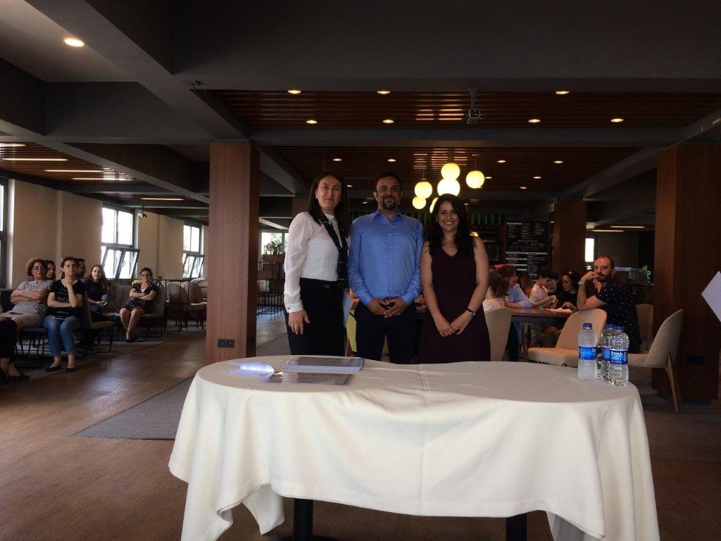 BAU YABANCI DİLLER YÜKSEKOKULNDAN İDARİ PERSONELİNE HİZMETİÇİ EĞİTİM