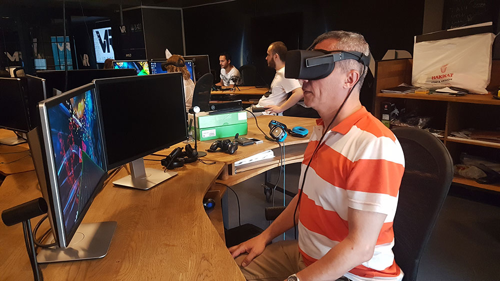 Öğretmen ve Akademisyen VR 