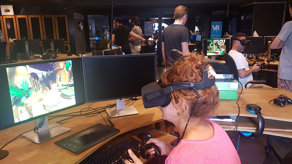 Öğretmen ve Akademisyen VR 