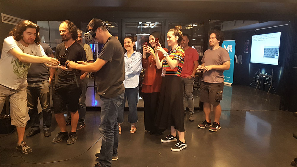 Öğretmen ve Akademisyen VR 