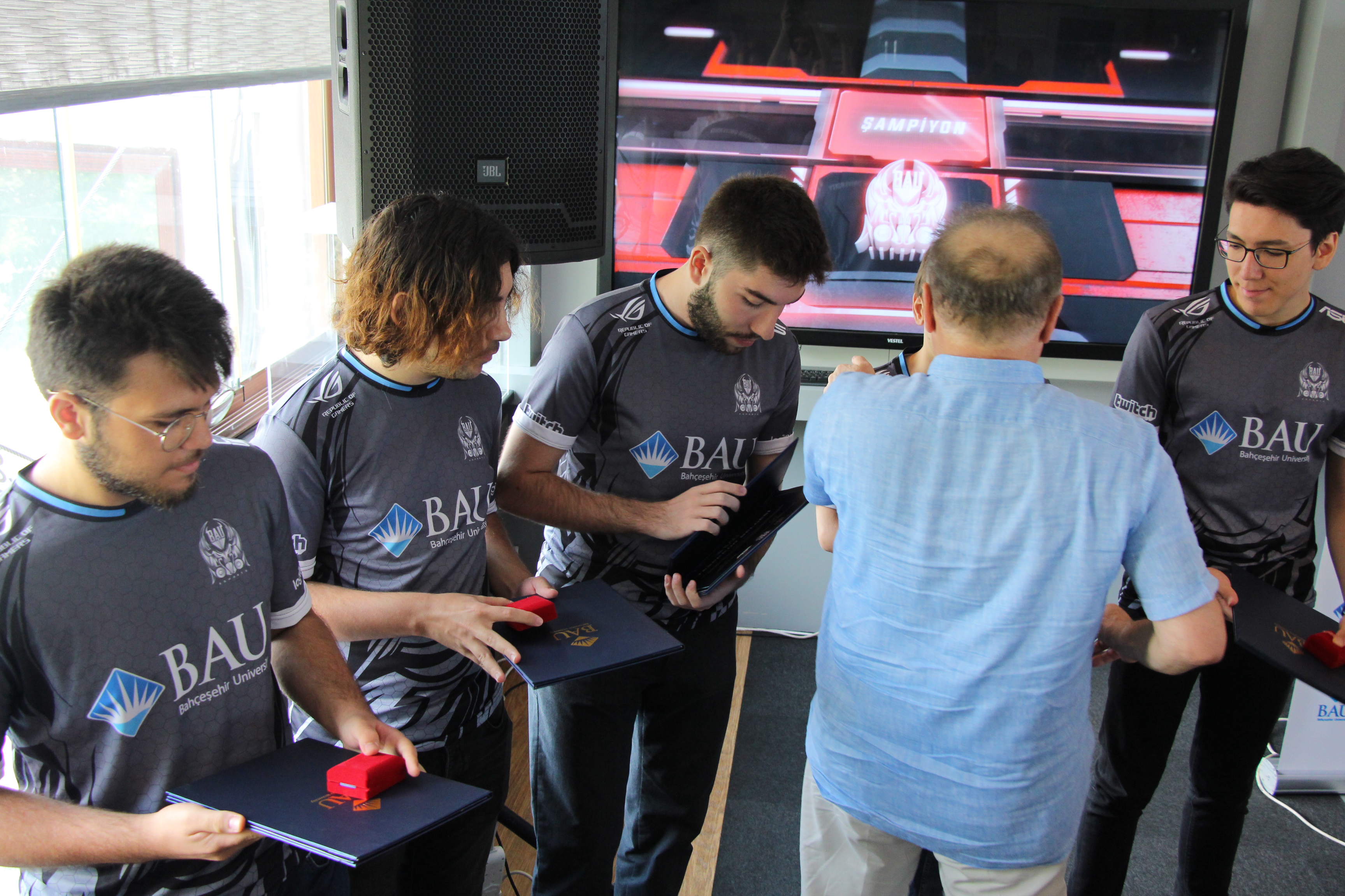 BAU ESPOR Takımı Avrupa Şampiyonu Oldu