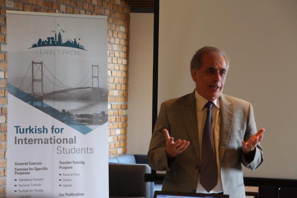 BAU Çinli Öğrencilerini Mezun Etti