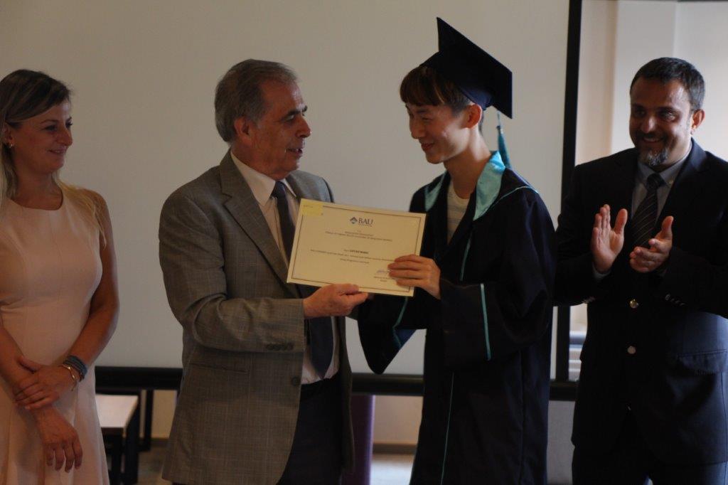 BAU Çinli Öğrencilerini Mezun Etti