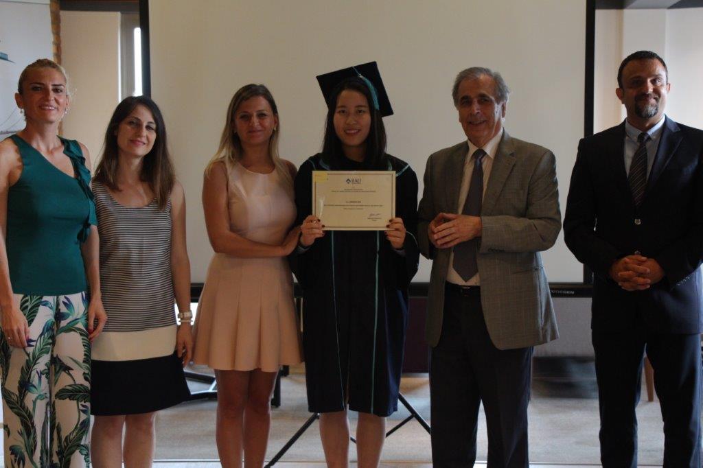 BAU Çinli Öğrencilerini Mezun Etti