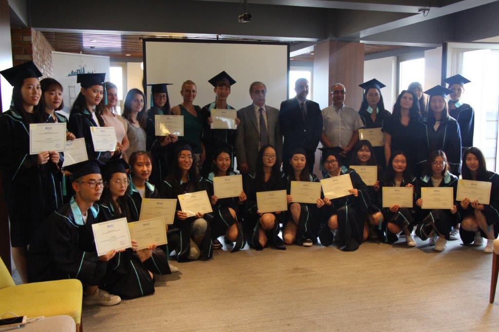 BAU Çinli Öğrencilerini Mezun Etti