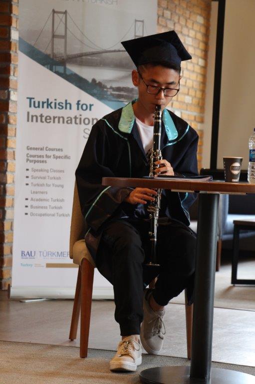 BAU Çinli Öğrencilerini Mezun Etti