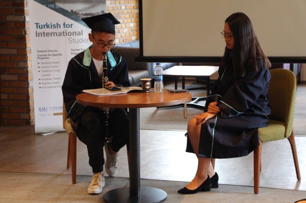 BAU Çinli Öğrencilerini Mezun Etti