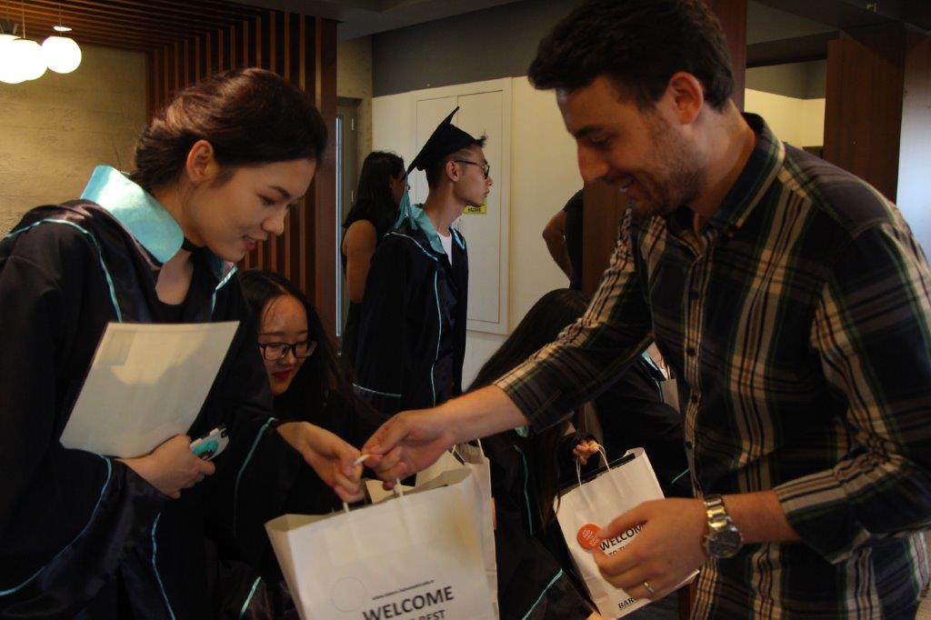 BAU Çinli Öğrencilerini Mezun Etti