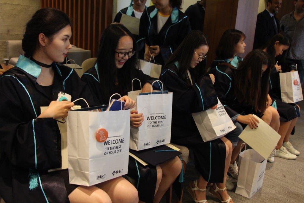 BAU Çinli Öğrencilerini Mezun Etti