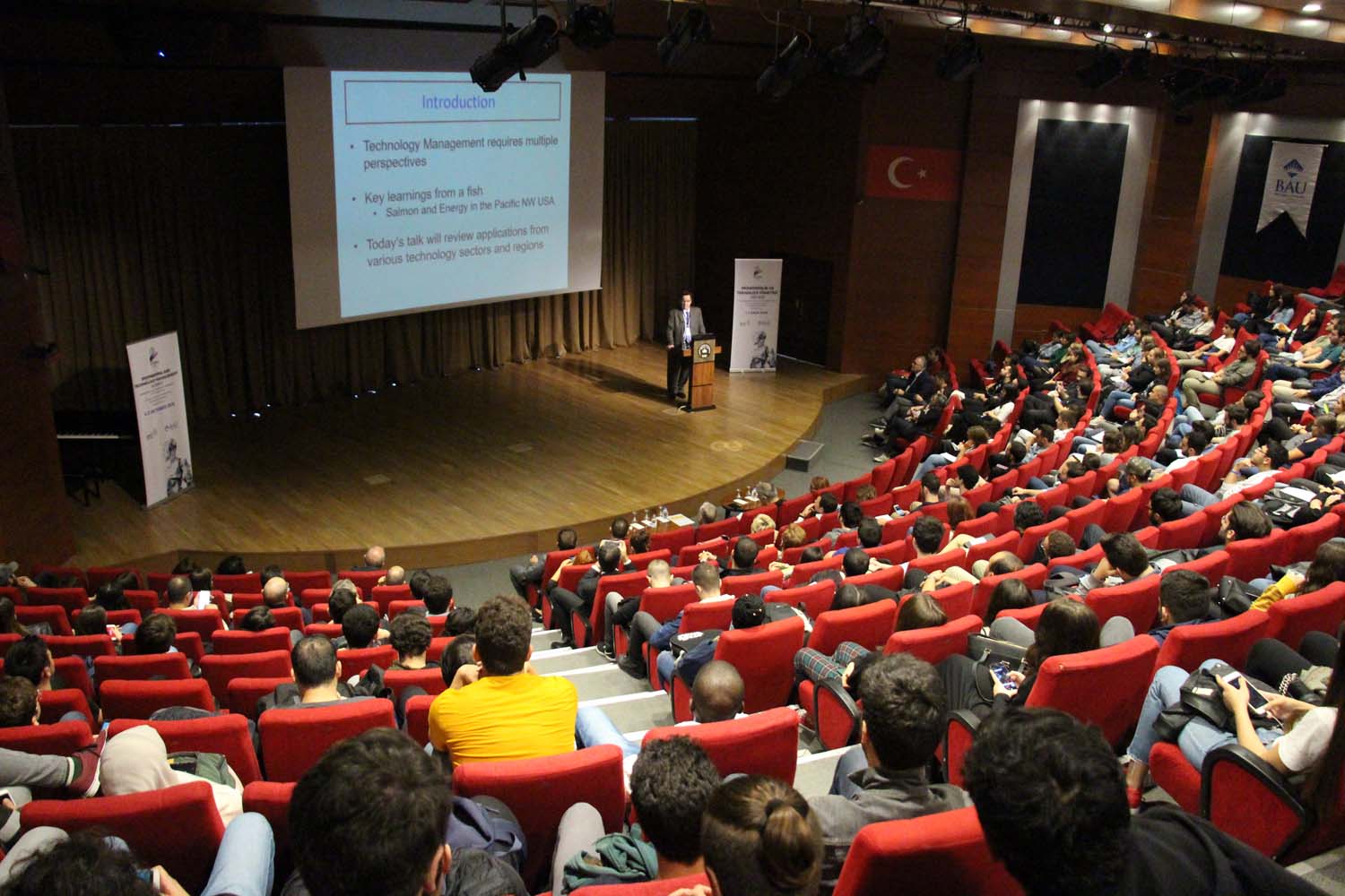 Mühendislik ve Teknoloji Yönetim Zirvesi