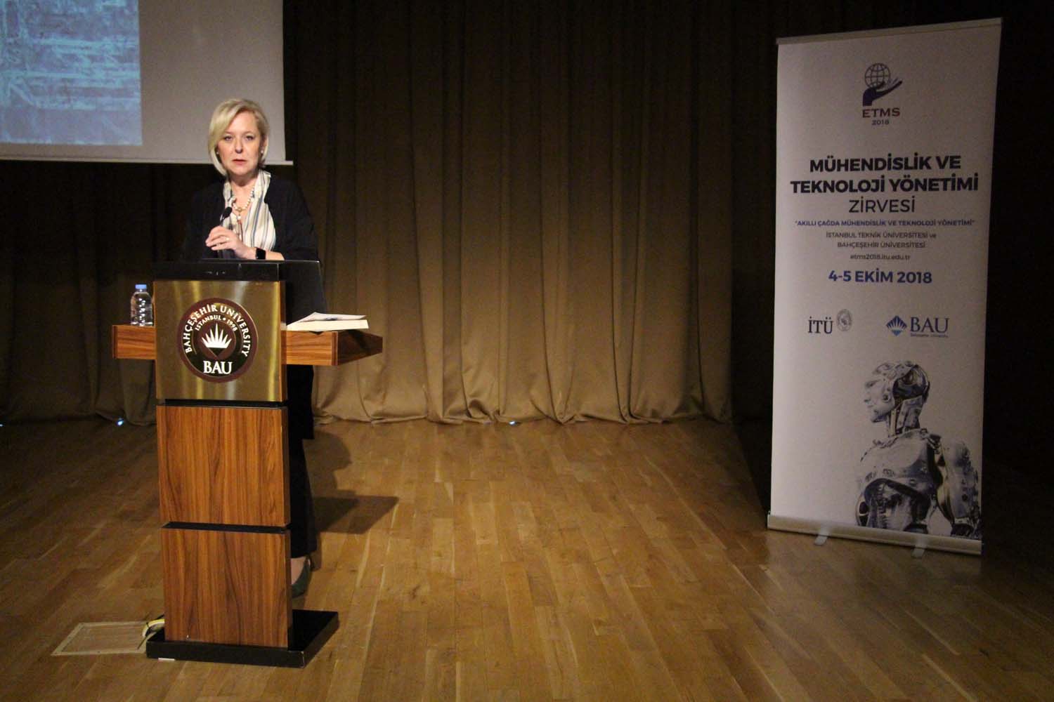 Mühendislik ve Teknoloji Yönetim Zirvesi