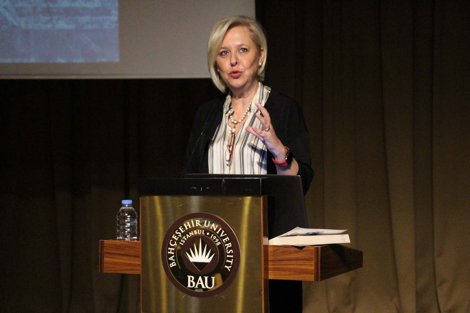 Mühendislik ve Teknoloji Yönetim Zirvesi