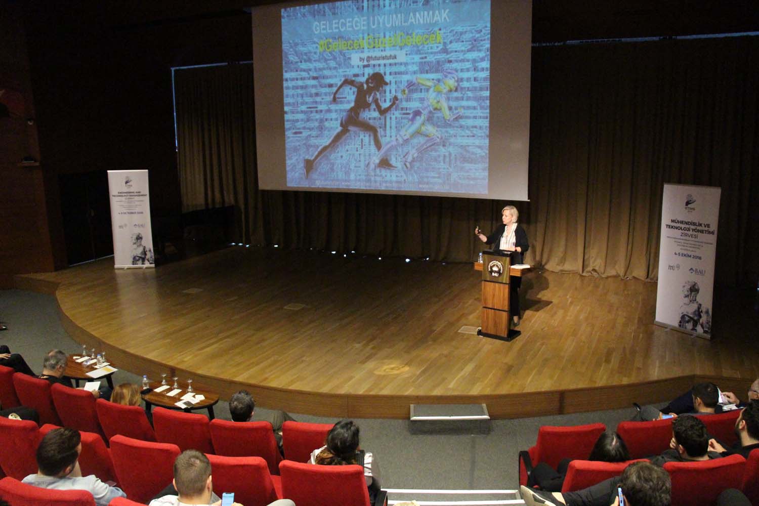 Mühendislik ve Teknoloji Yönetim Zirvesi