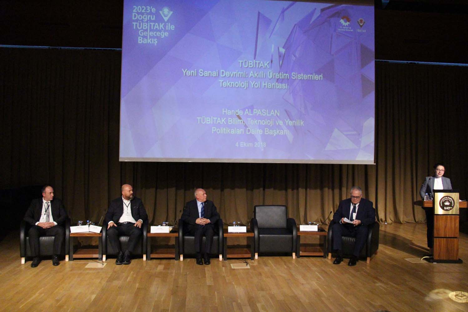 Mühendislik ve Teknoloji Yönetim Zirvesi