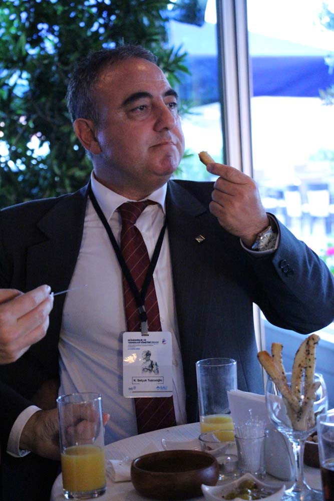 Mühendislik ve Teknoloji Yönetim Zirvesi