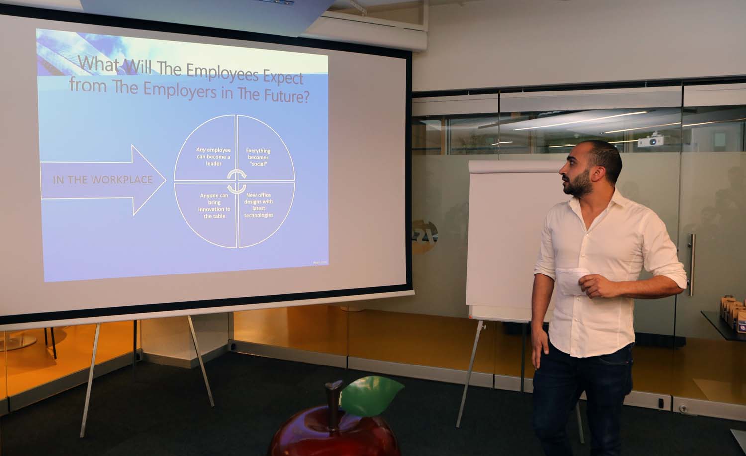 ISS Turkey CEO’su Cavit Habib COOP "Markalı Dersi"nde