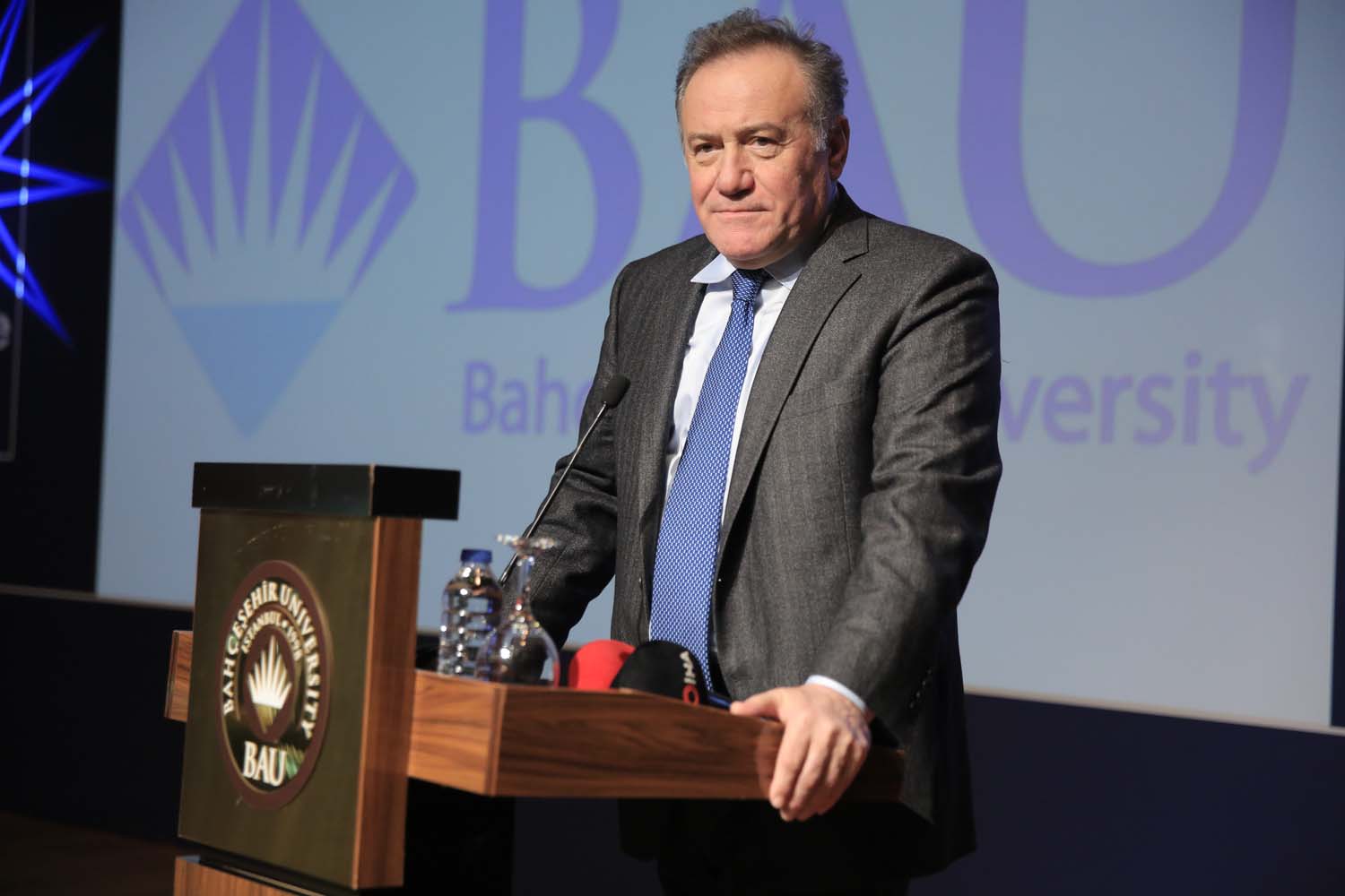 BAU Bilime Saygı Ödülleri Verildi