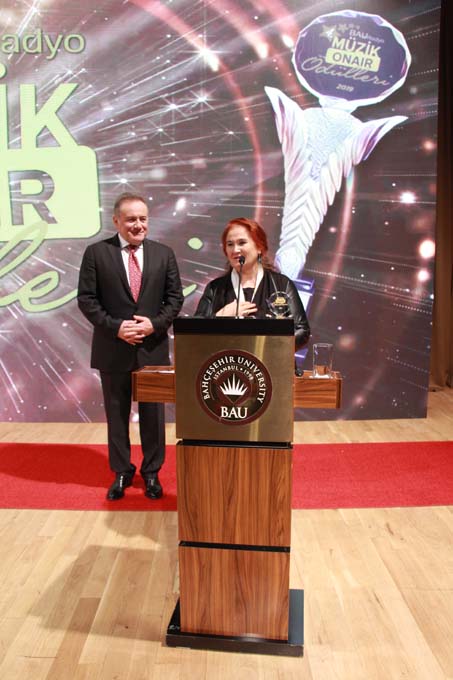 "Müziğin Yıldızları" Ödülleri Sahiplerini Buldu