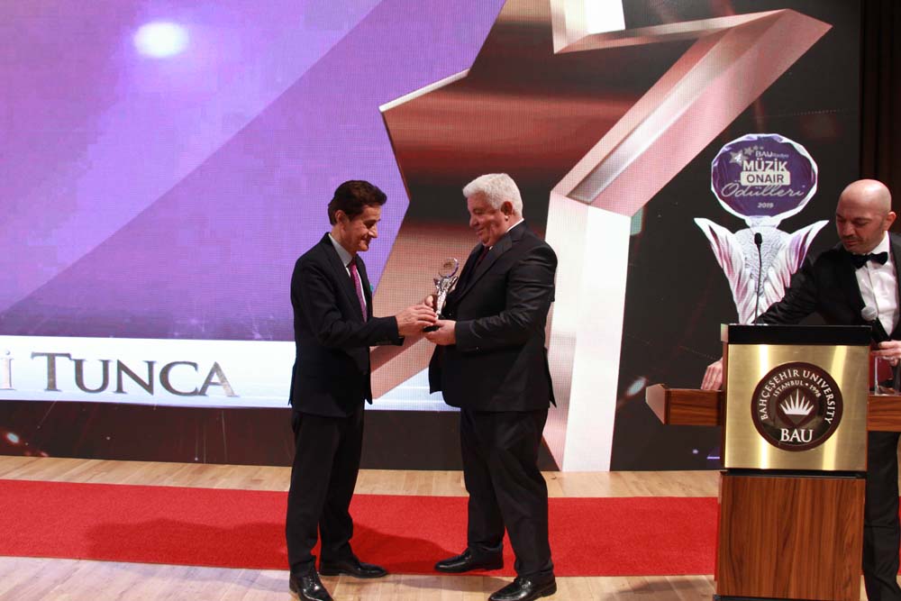 "Müziğin Yıldızları" Ödülleri Sahiplerini Buldu