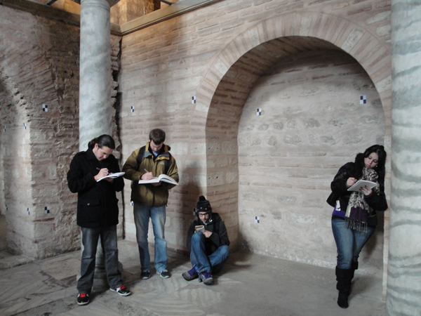 Mimarlık ve Tasarım Fakültesi Hartford Kış Okulu / 2012