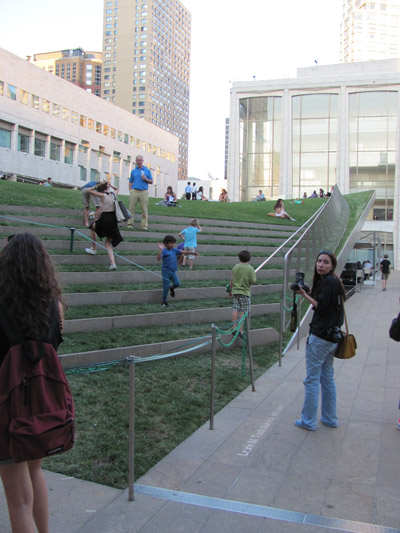 Mimarlık ve Tasarım Fakültesi ABD 2012