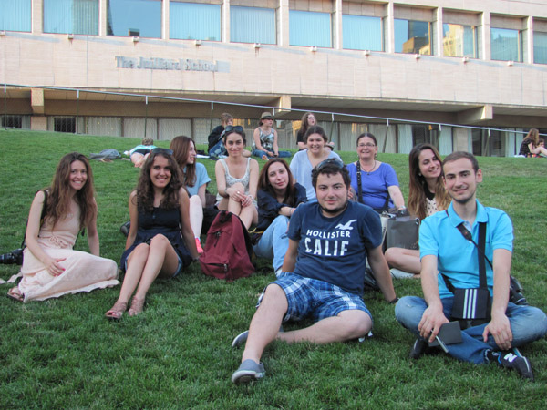 Mimarlık ve Tasarım Fakültesi ABD 2012