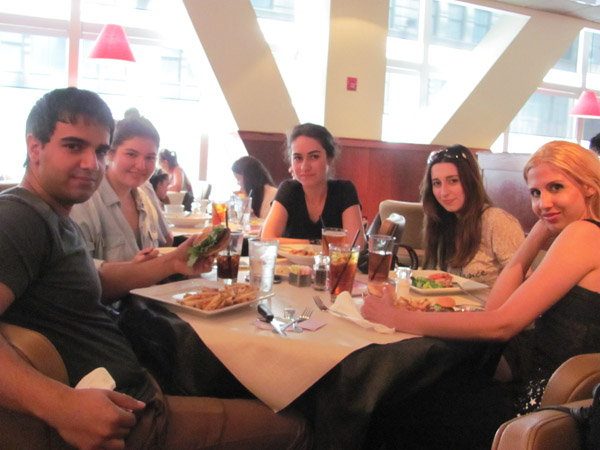 Mimarlık ve Tasarım Fakültesi ABD 2012