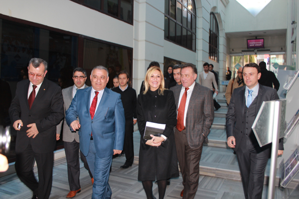 KEYİAD İş Dünyası Zirvesi BAU'da