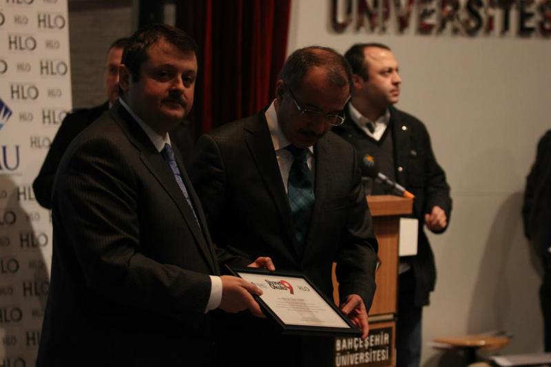 Siyaset Okulu 9'un Açılışını Bakan Dinçer Yaptı