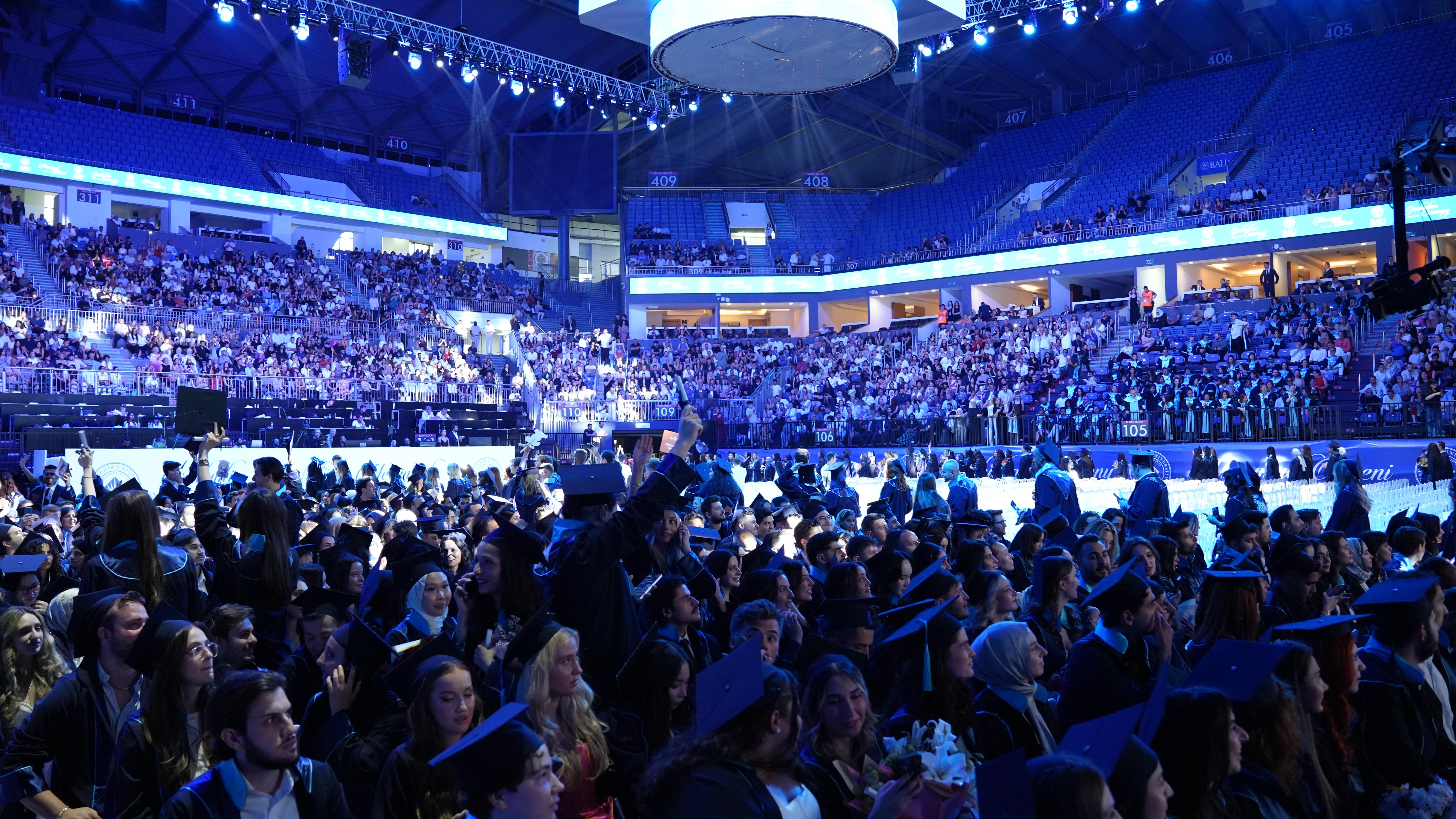 BAU 2024 - 2025 Mezuniyet Töreni Gerçekleşti