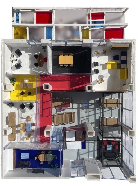 2. Sınıf Jürileri ve Öğrenci Projeleri