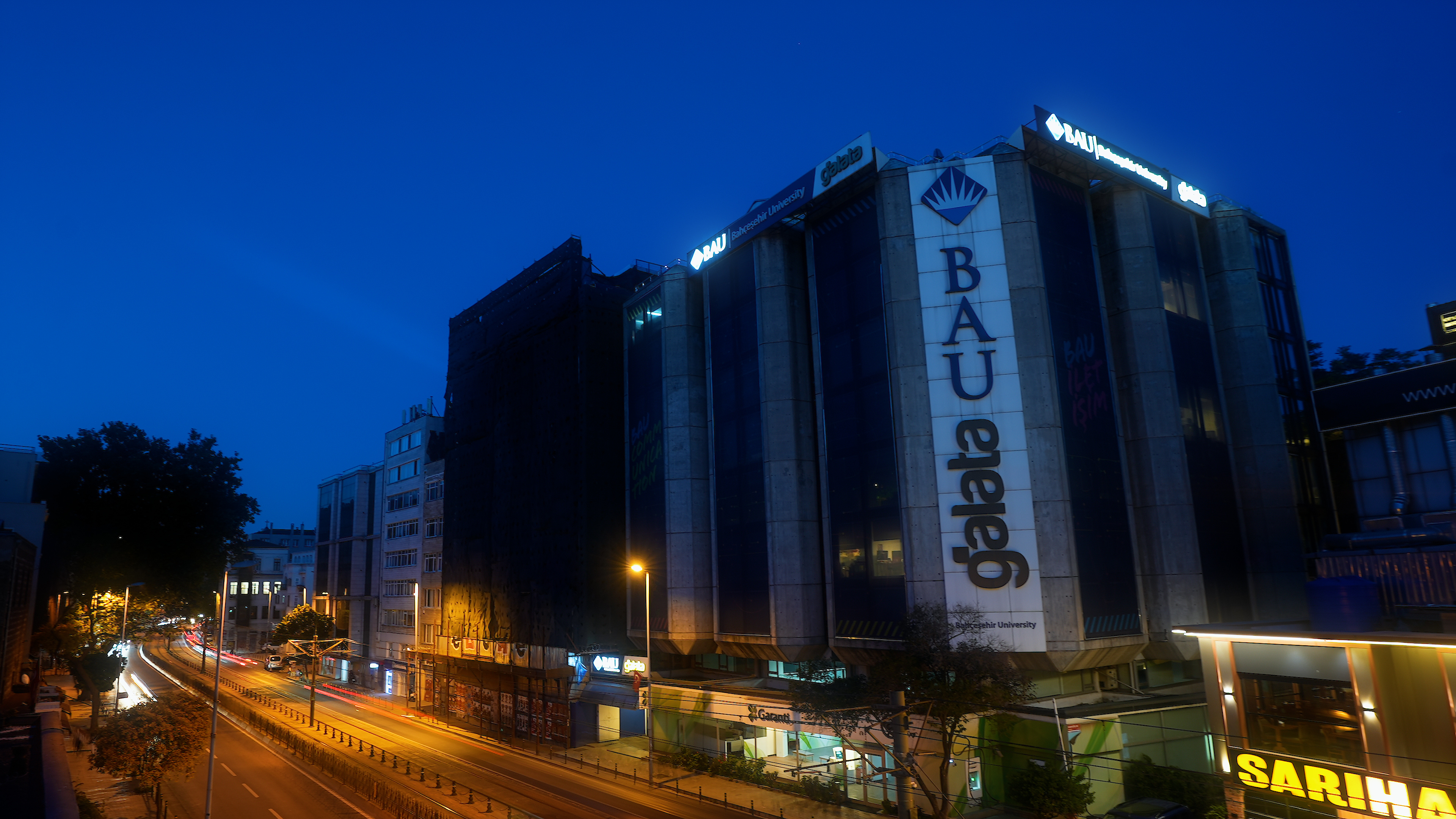 İletişim Fakültesi