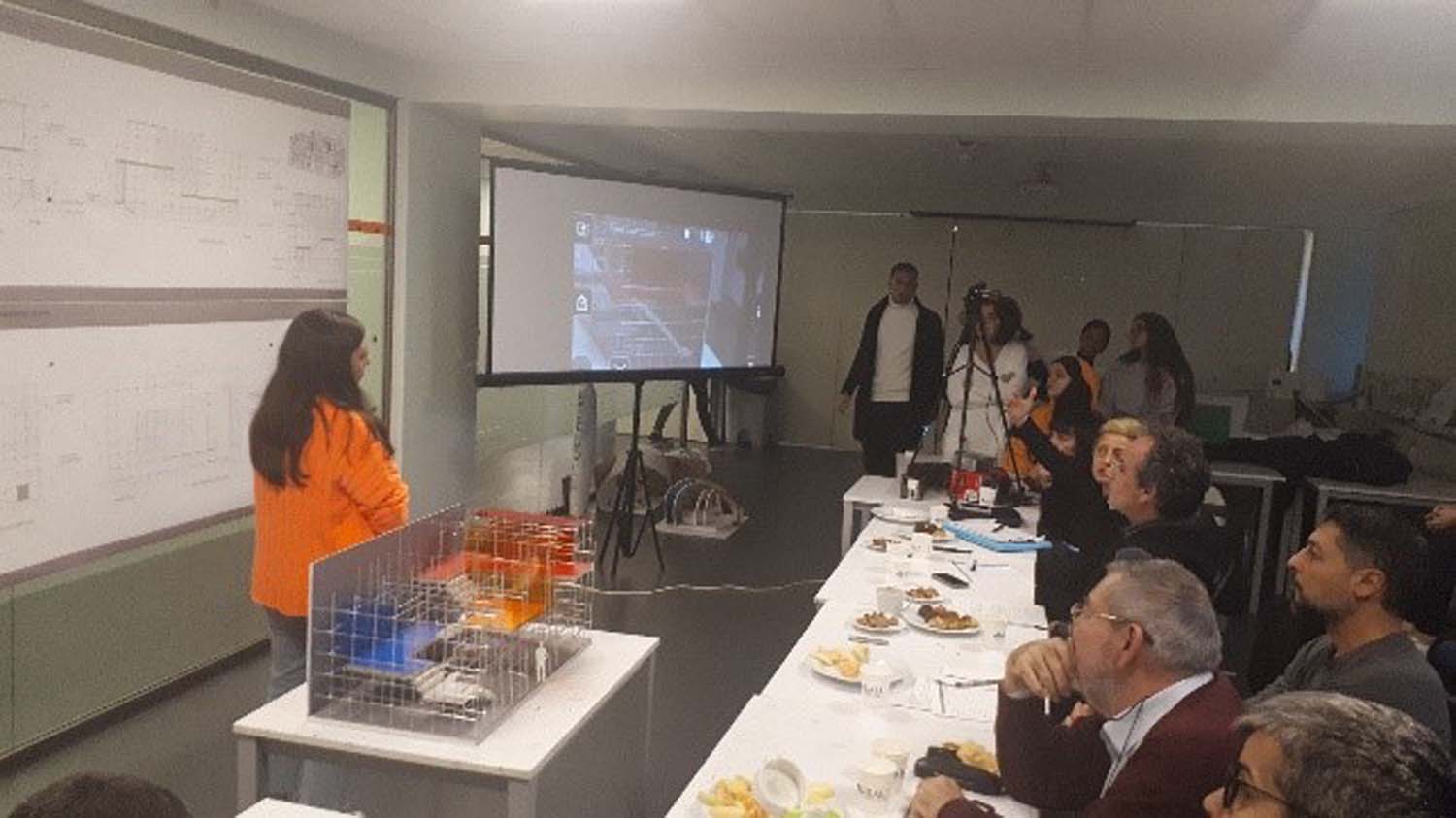 3. Sınıf Jürileri ve Öğrenci Projeleri