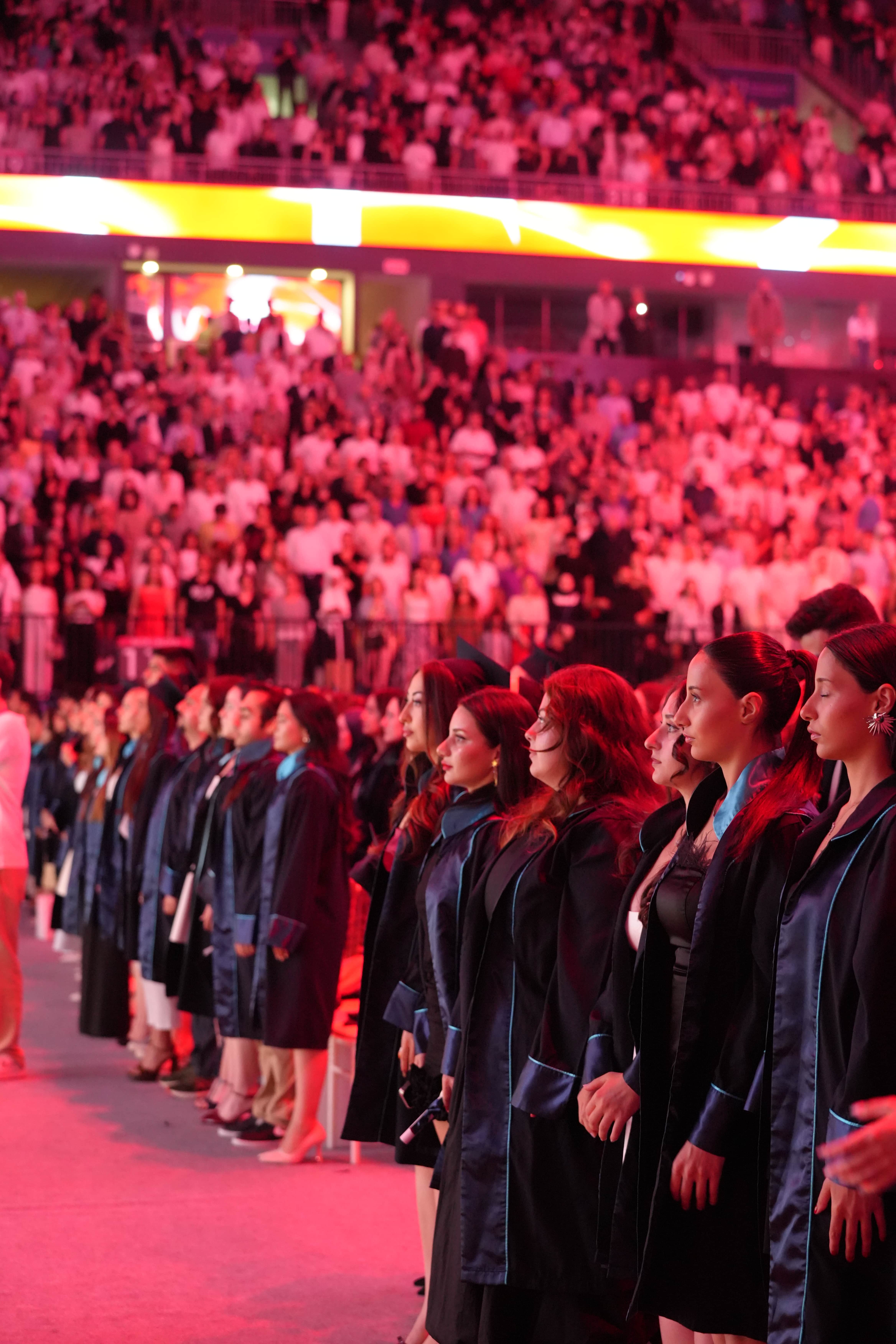 BAU 2024 - 2025 Mezuniyet Töreni Gerçekleşti