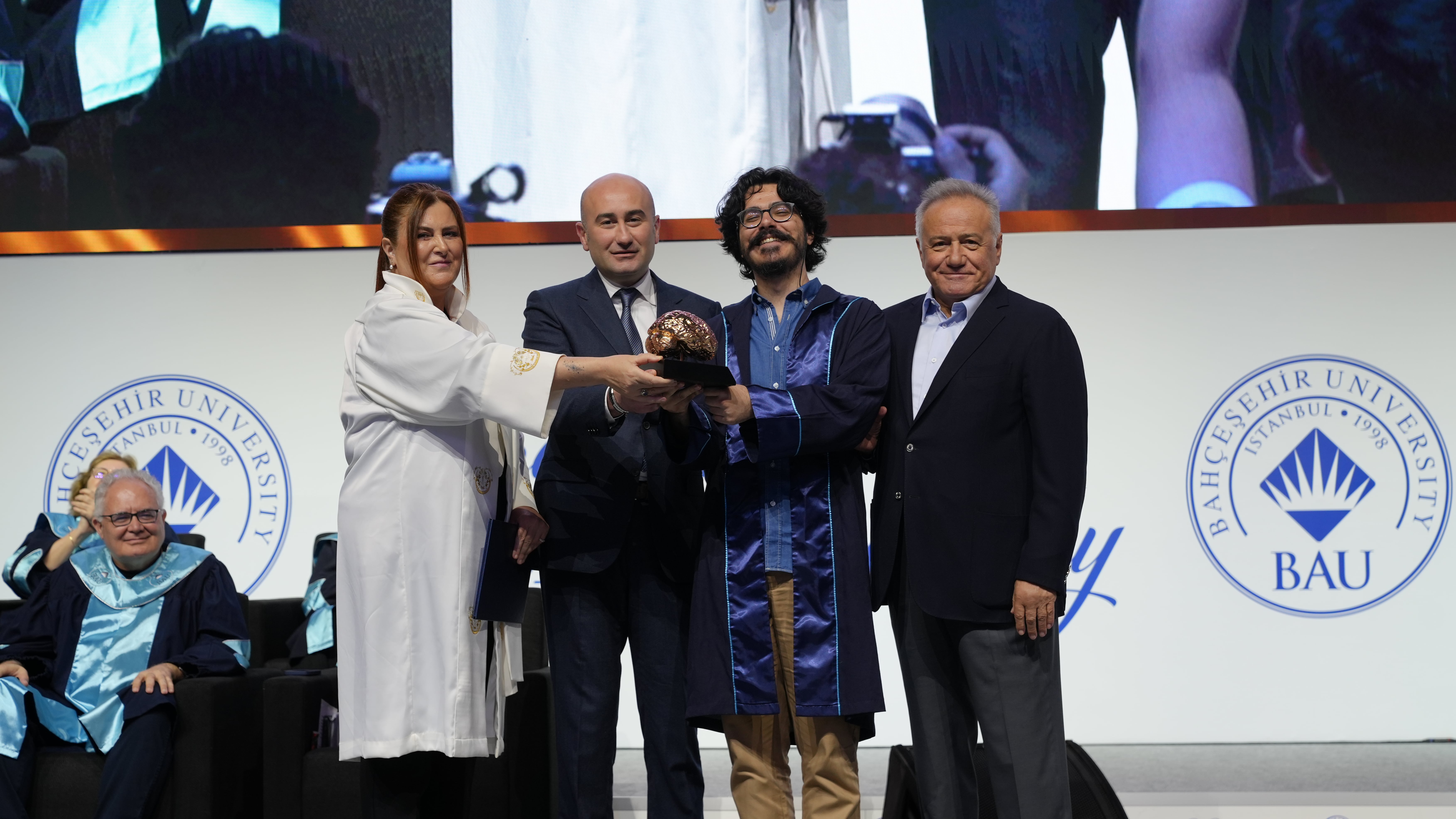 BAU 2024 - 2025 Mezuniyet Töreni Gerçekleşti