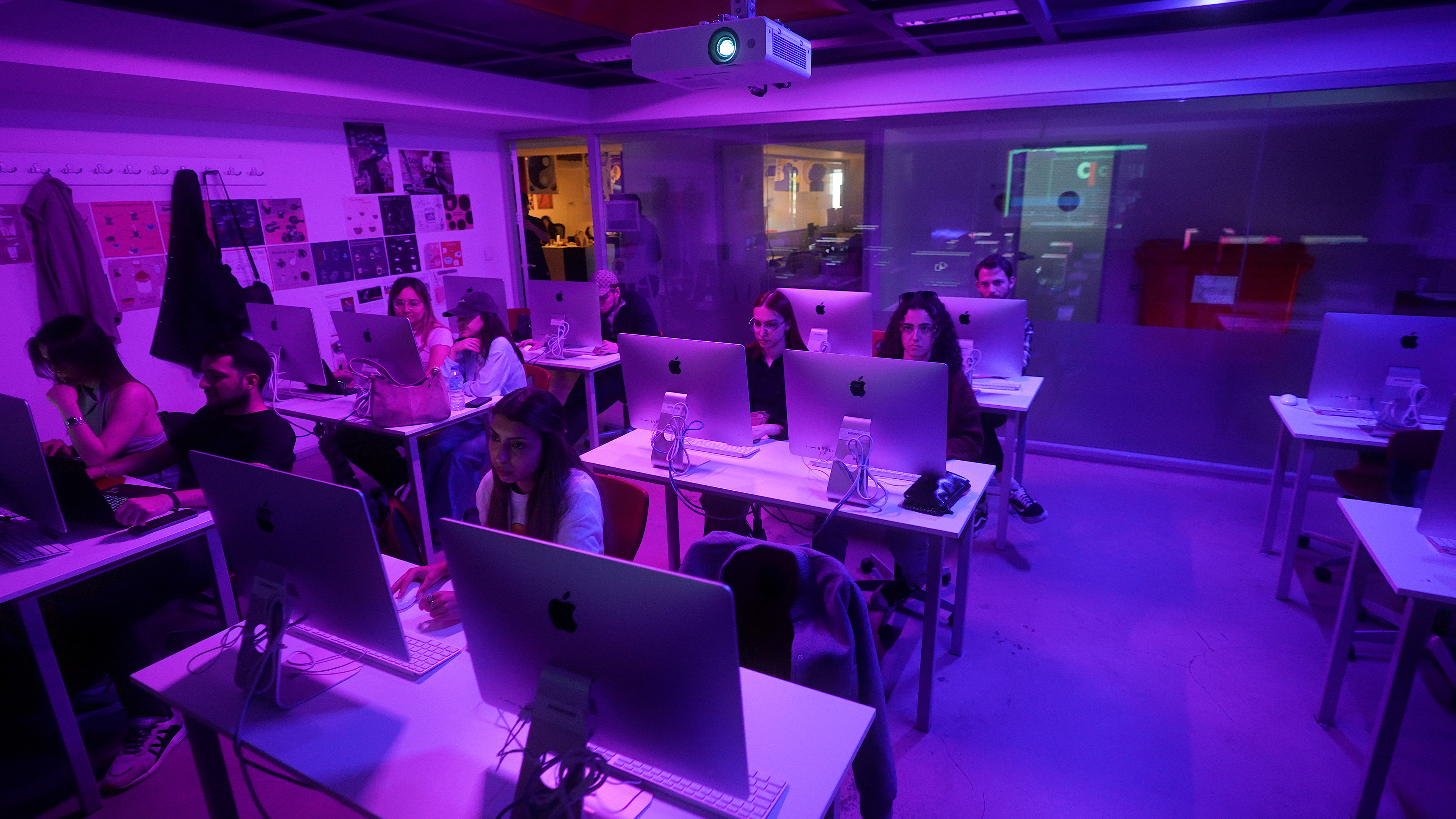 İletişim Fakültesi