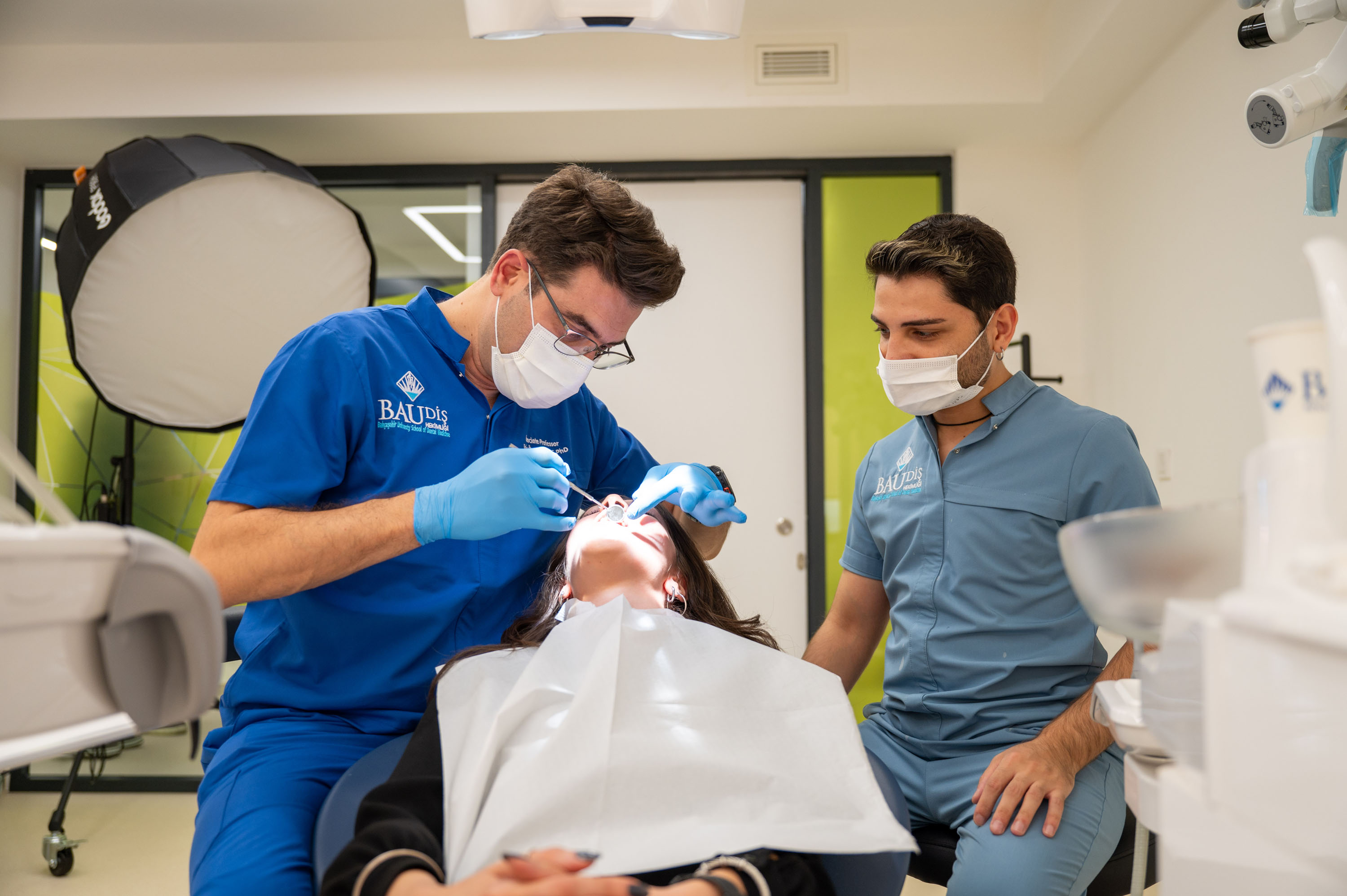 Bahçeşehir Üniversitesi Ağız ve Diş Sağlığı Hastanesi açıldı