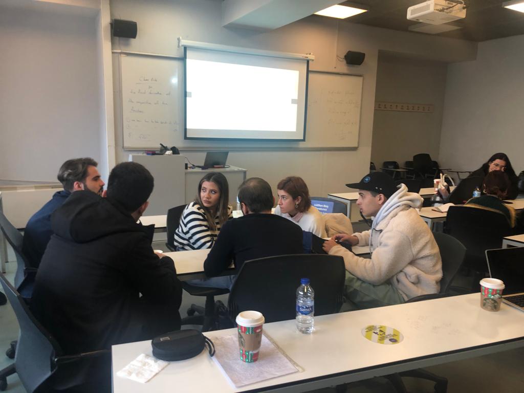 Teaching Through Flipped-Learning Methodology