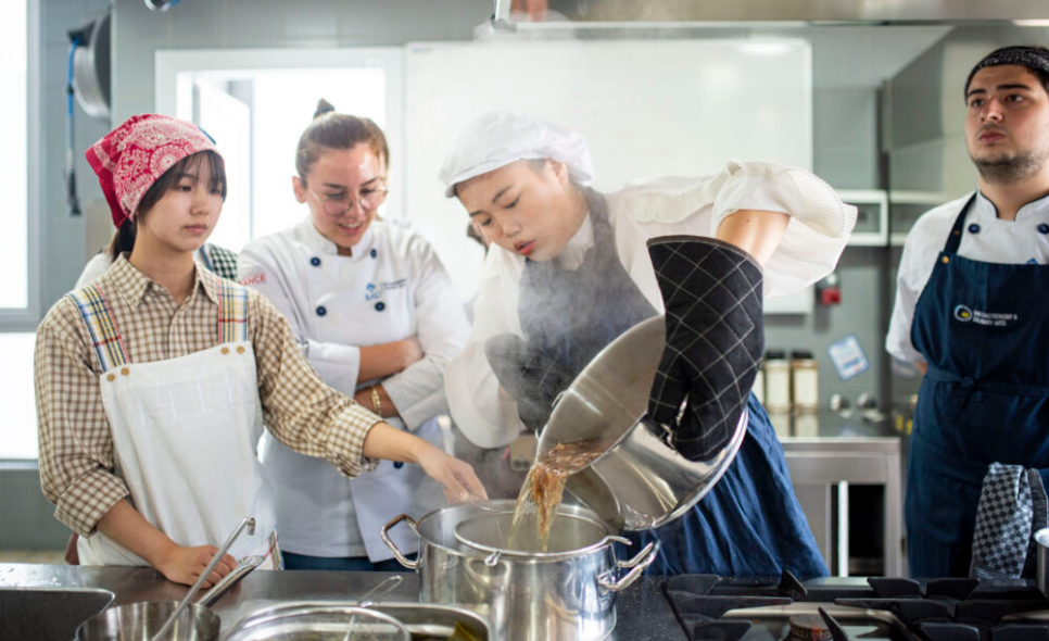 Japon Öğrencilere Türk Mutfağı Dersi