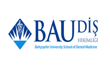 Prof. Dr. Emir Yüzbaşıoğlu 26. Uluslararası Estetik Diş Hekimliği Kongresi'nde Genç Diş Hekimleri ile Buluştu